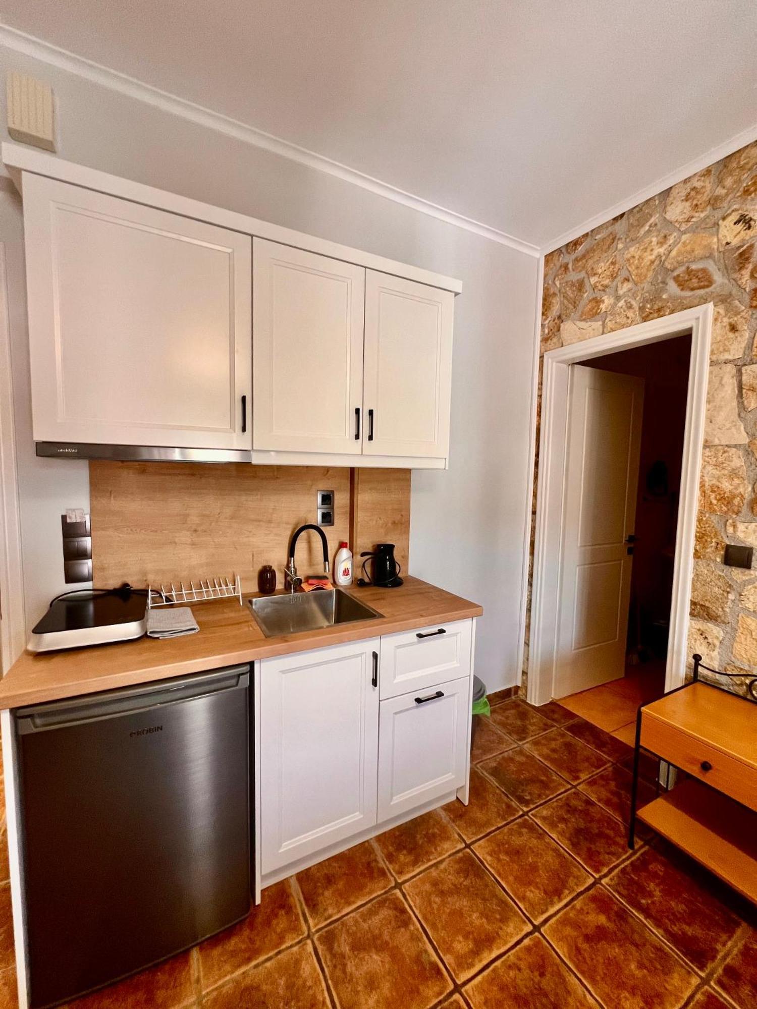 Apartment Fotini 2 *
