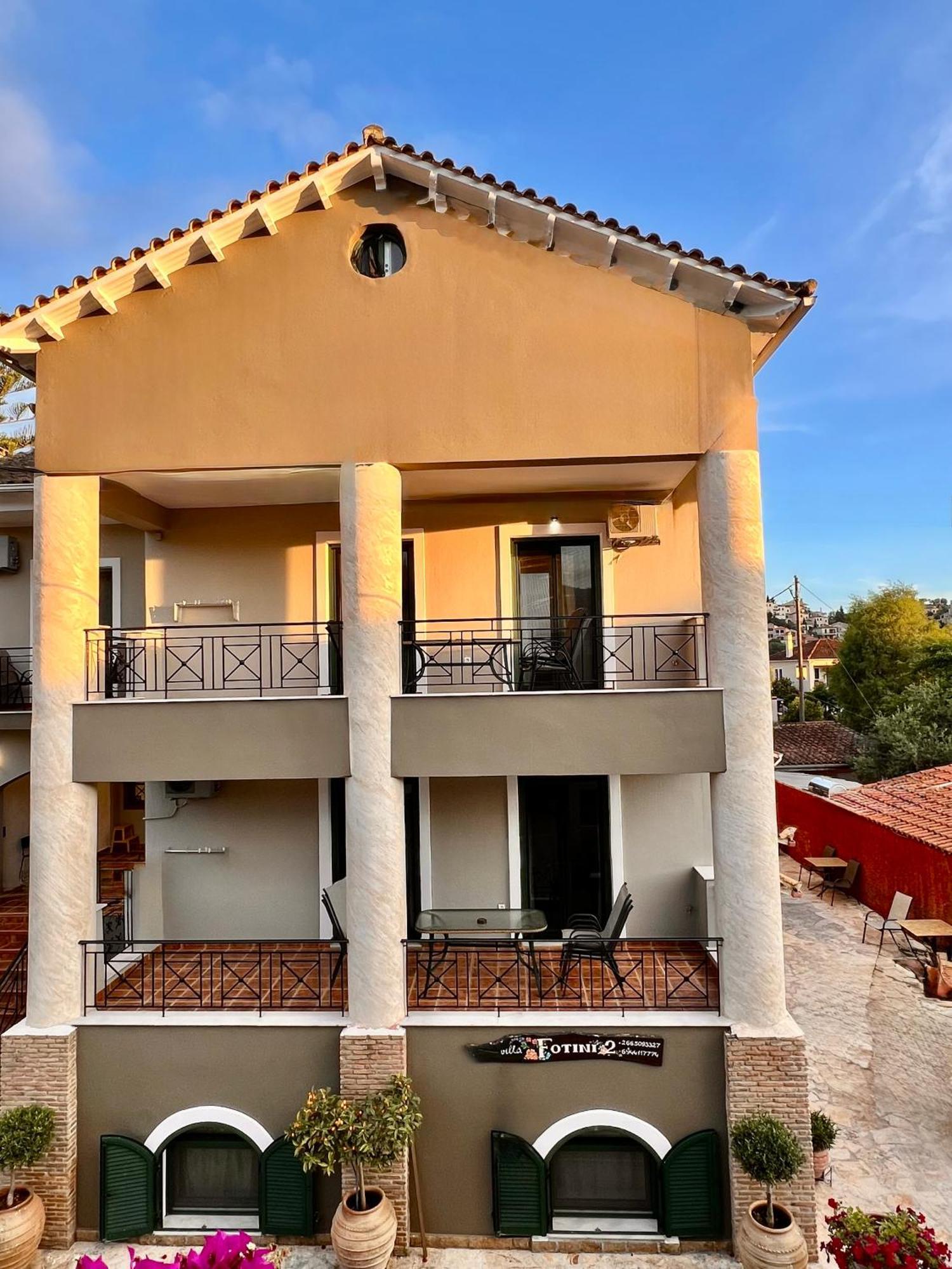 Fotini 2 Apartment
